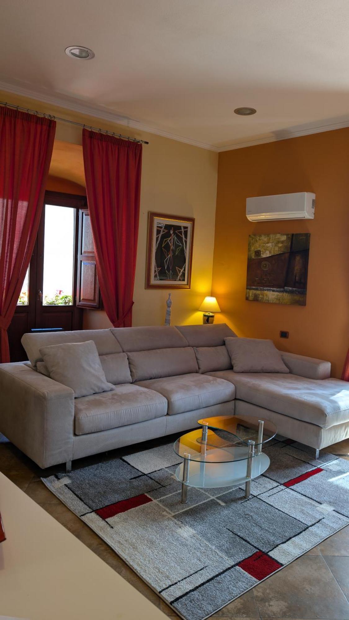 Luxury Home Bosa Apartment Екстериор снимка
